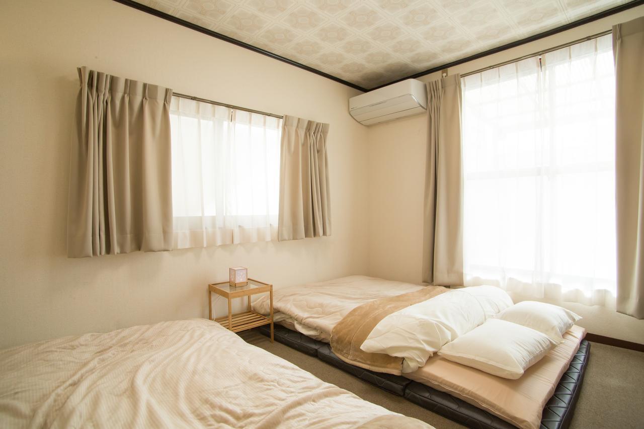 Guest House Dougo-Yado Matsuyama  Exterior photo